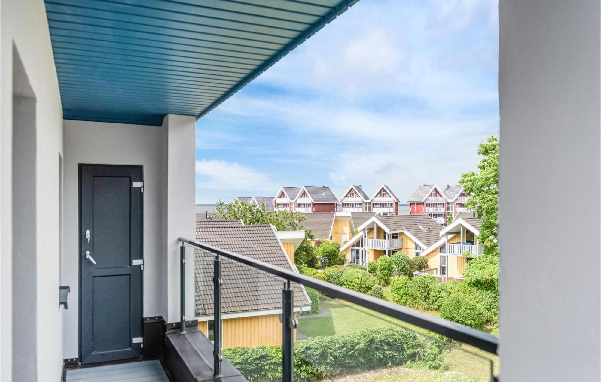 Amazing Apartment In Rechlin With Kitchen Εξωτερικό φωτογραφία